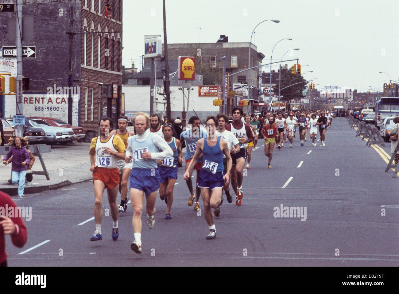 Runners competing in the 1976 New York City Marathon Stock Photo Alamy
