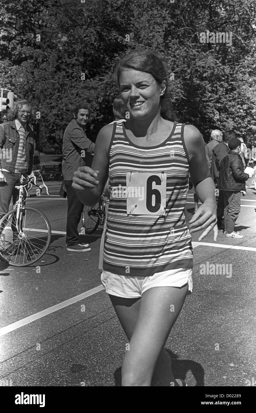 Lynn Blackstone competing in the 1972 New York City Marathon in Central Park. Stock Photo