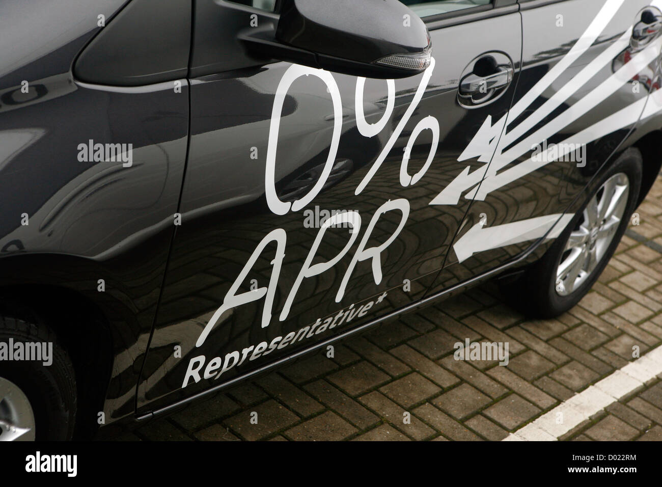 Credit car hi-res stock photography and images - Alamy