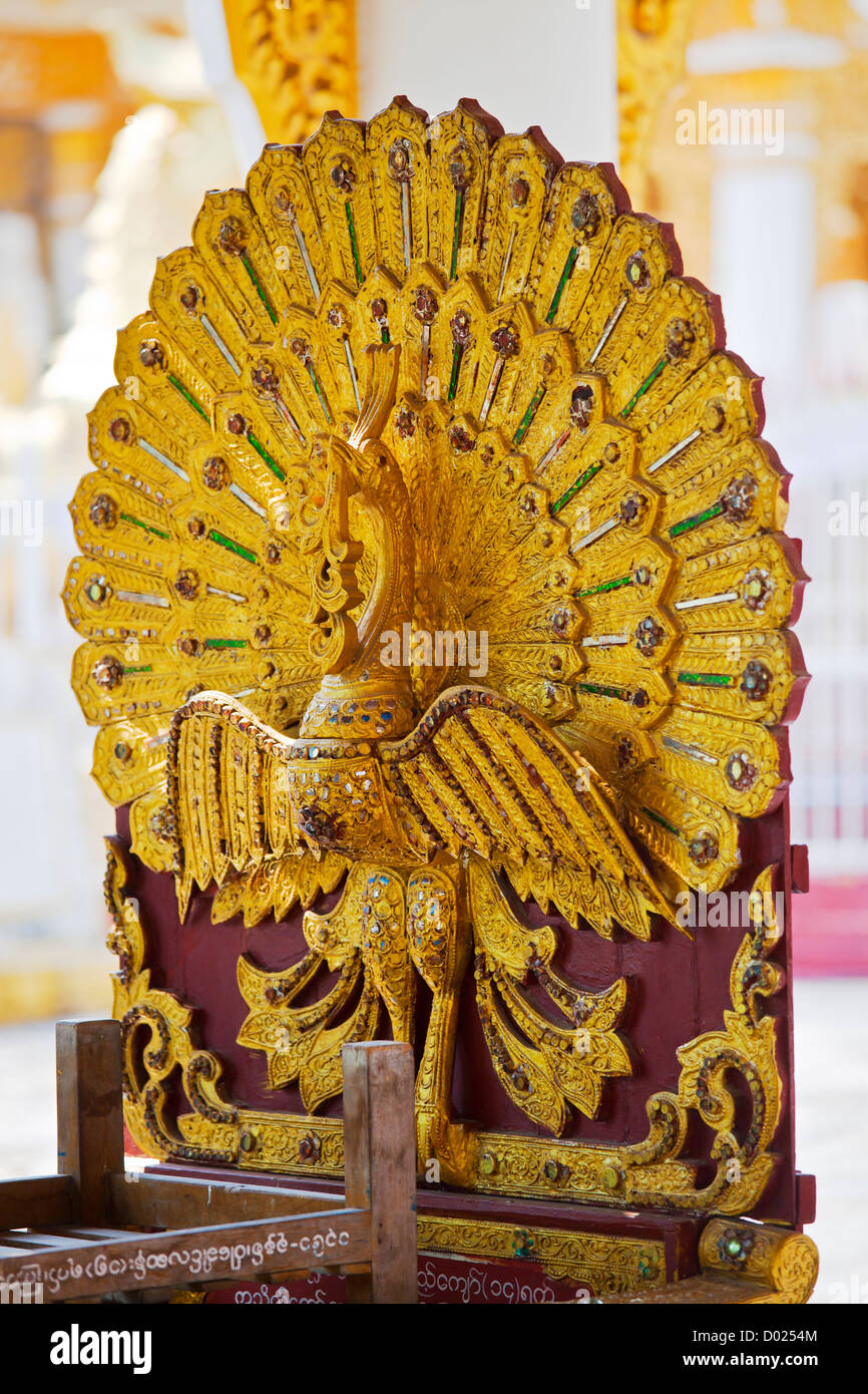 peacock style chair