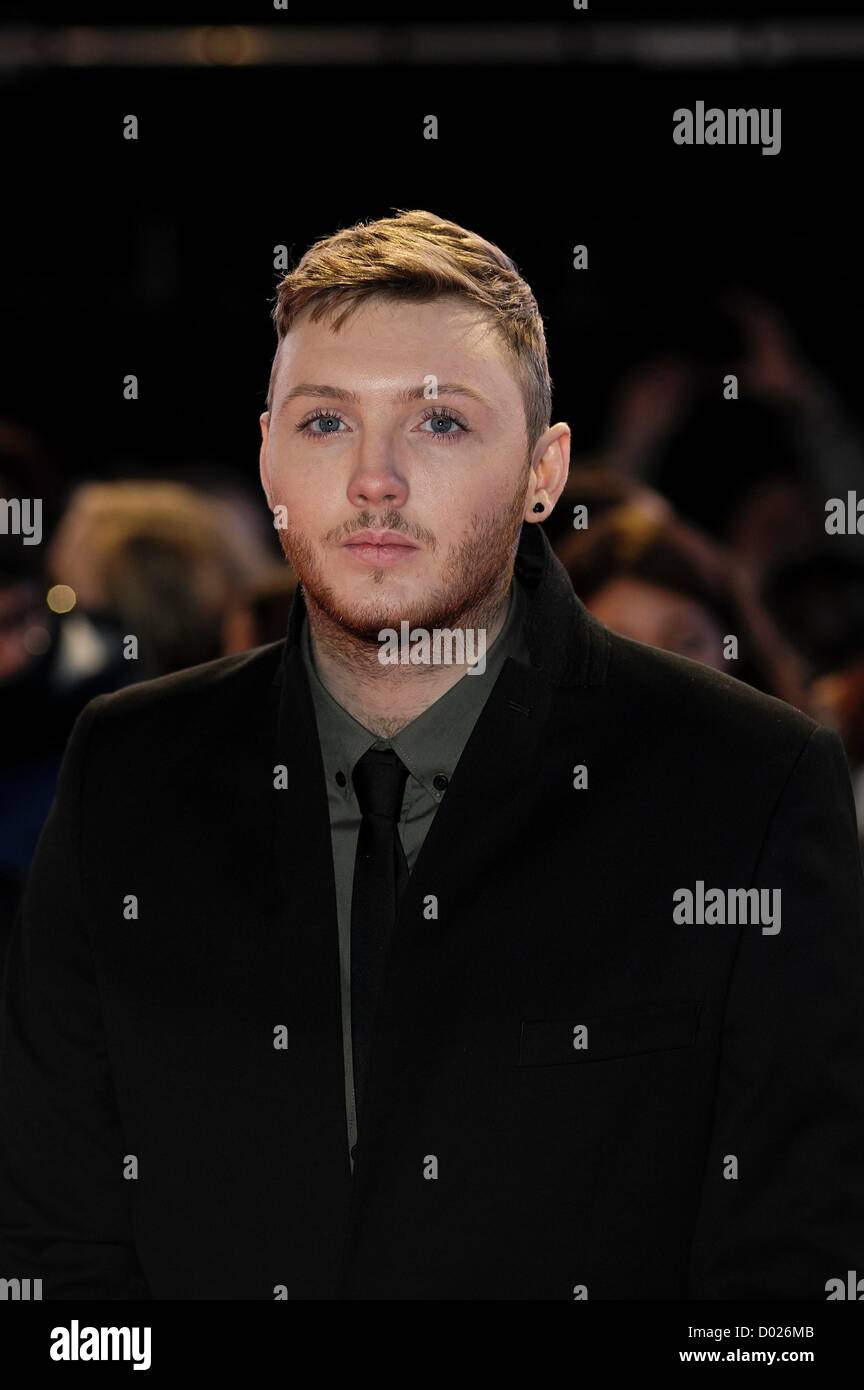 James arthur red carpet 2012 hi-res stock photography and images - Alamy