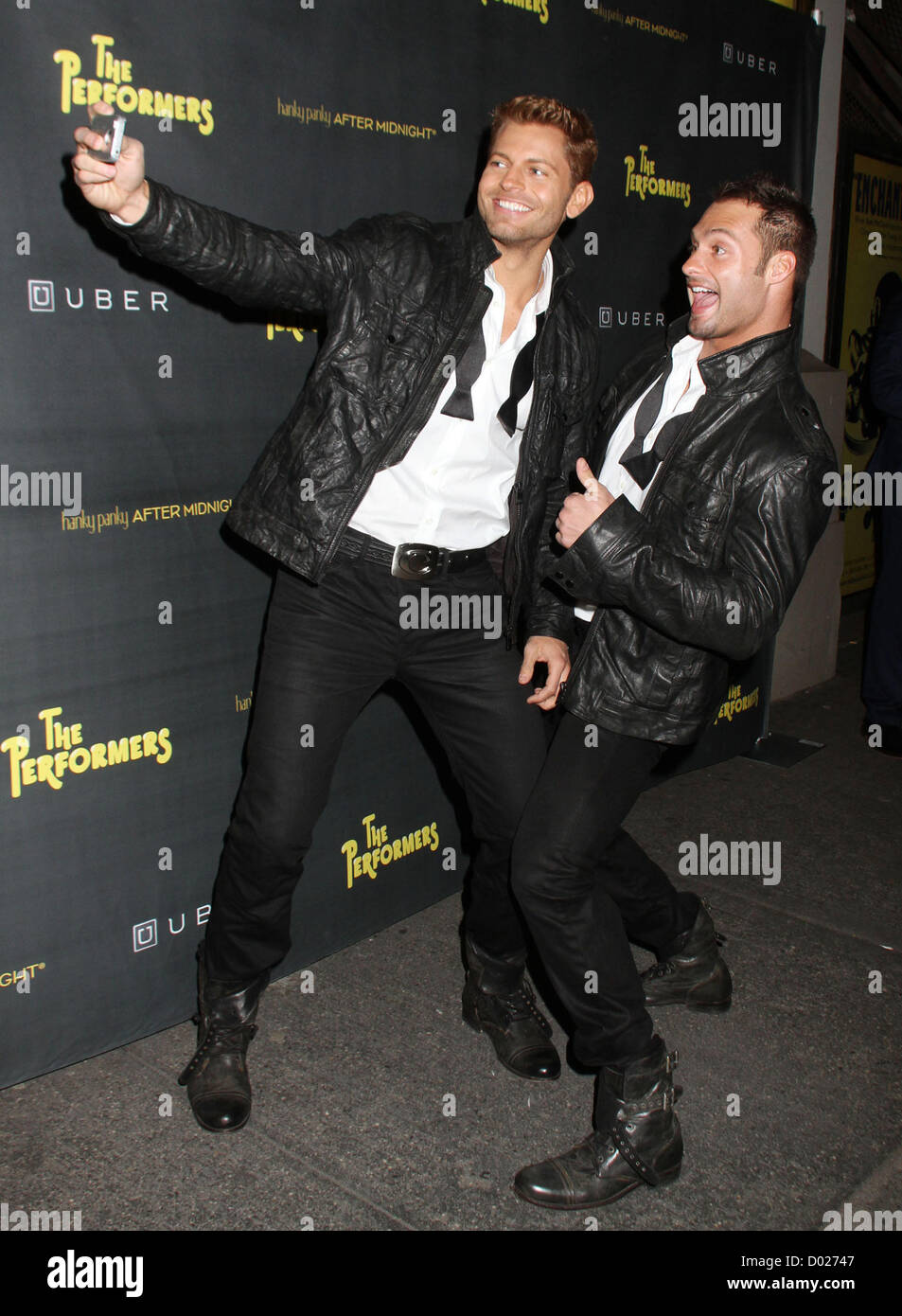 Nov. 14, 2012 New York, New York, U.S. 'The Amazing Race' Team