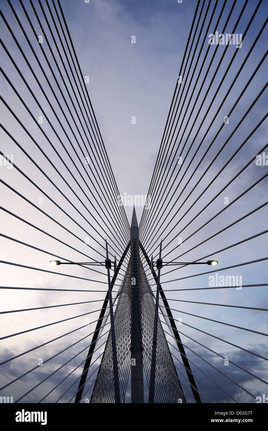 Modern architecture of abstract bridge building of silhouette Stock ...