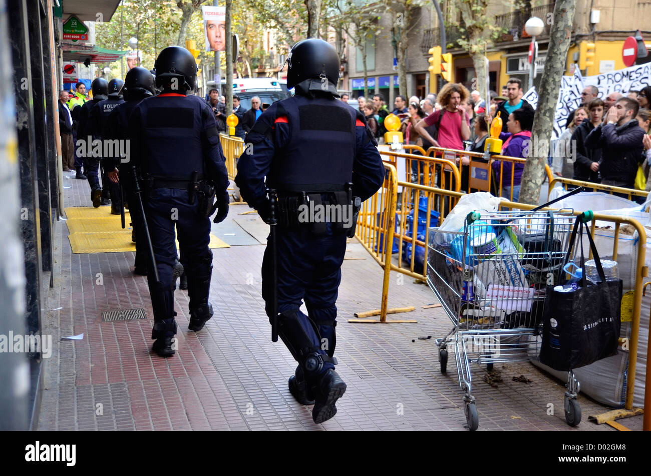 Demonstrations & general strike in L'Hospitalet de Llobregat (Barcelona). Demands on payment in kind in mortages. Stock Photo