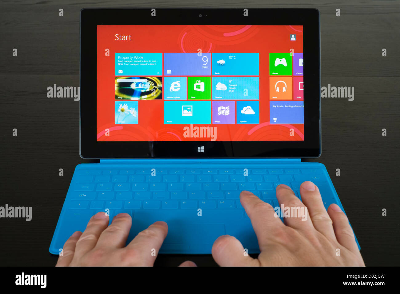 Using keyboard with Microsoft Surface rt tablet computer Stock Photo Alamy