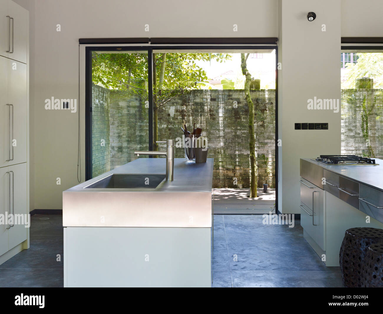 Dog Concrete House Kuala Lumpur Malaysia Architect Kevin Low 2012 Steel Kitchen Surface Detail Stock Photo Alamy