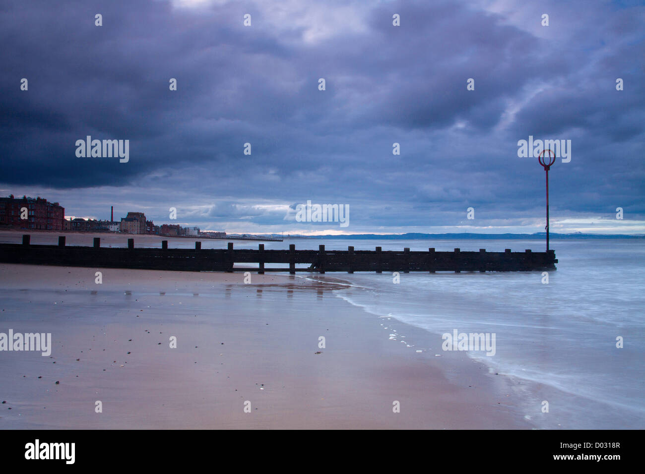Portobello edinburgh hires stock photography and images Alamy