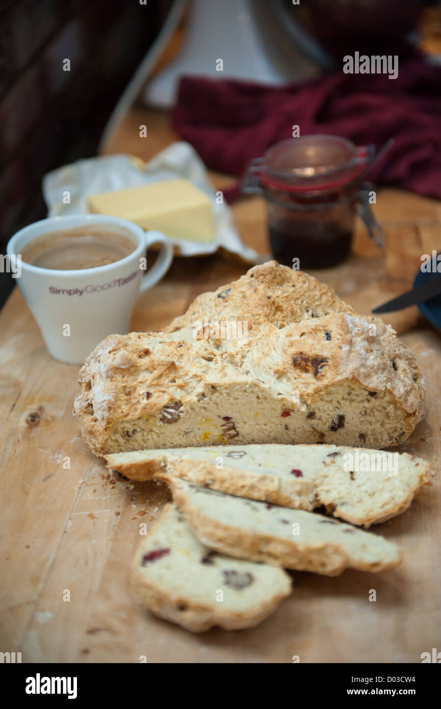 Peter Sidwell Cooking Christmas Dinner Stock Photo Alamy