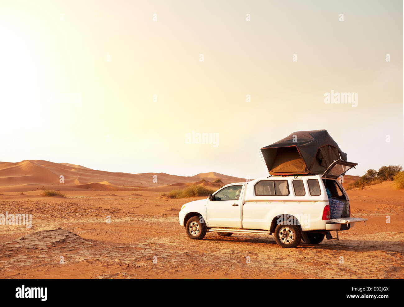 camp in expedition Stock Photo Alamy