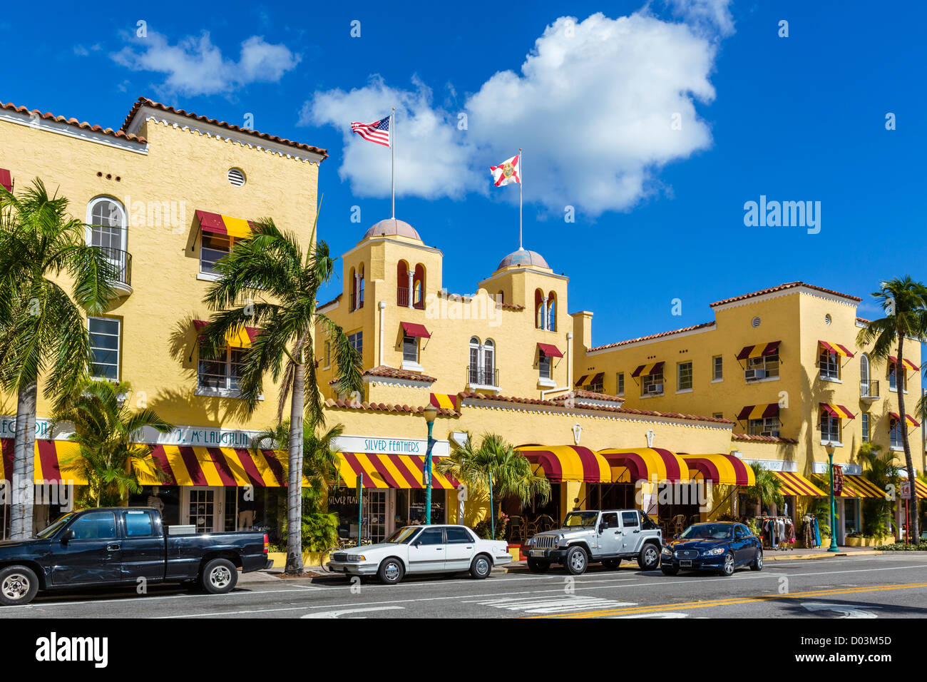 The historic Colony Hotel on Atlantic Avenue in historic downtown Delray Beach,  Treasure Coast, Florida, USA Stock Photo