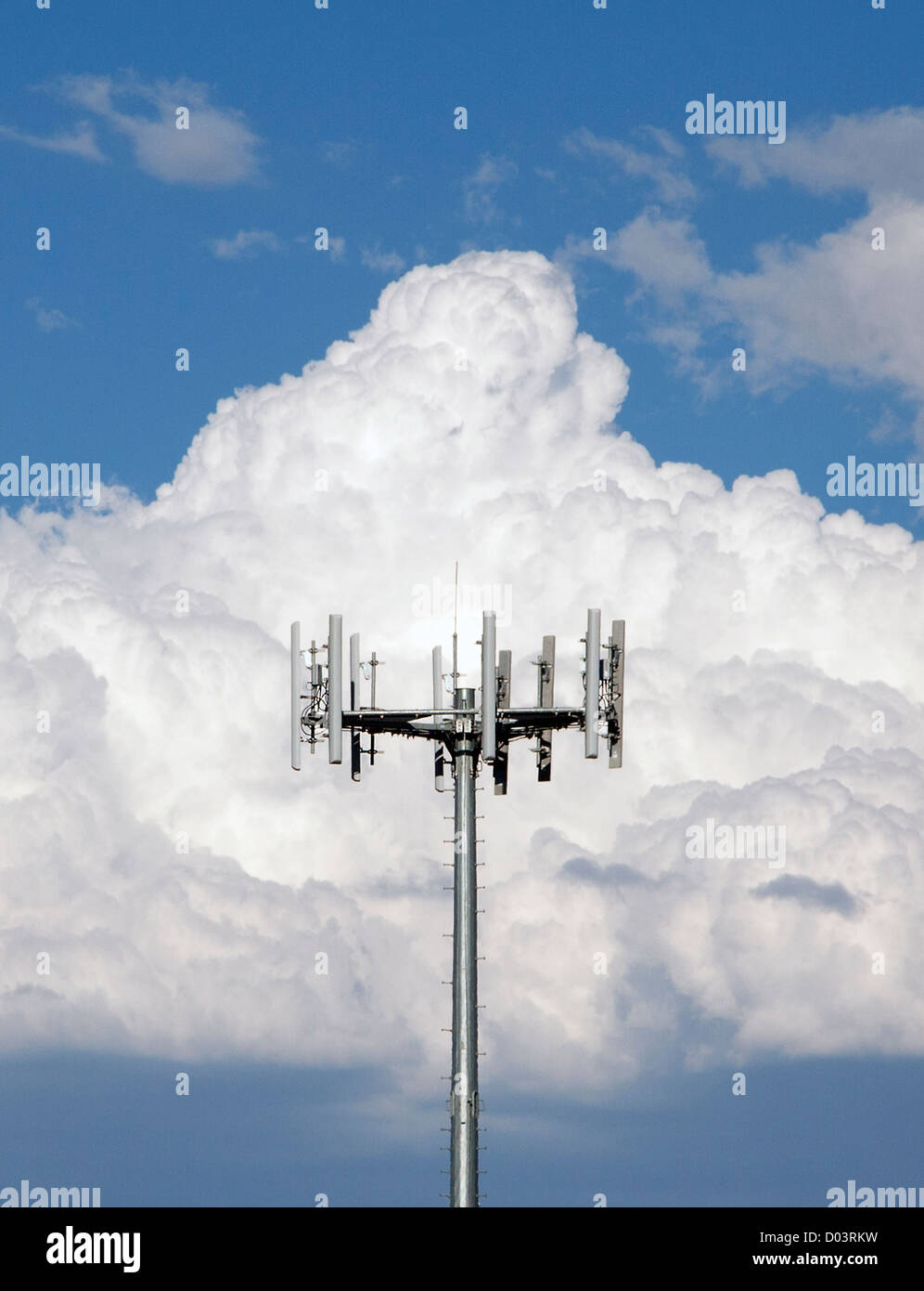 Samsung tower hi-res stock photography and images - Alamy
