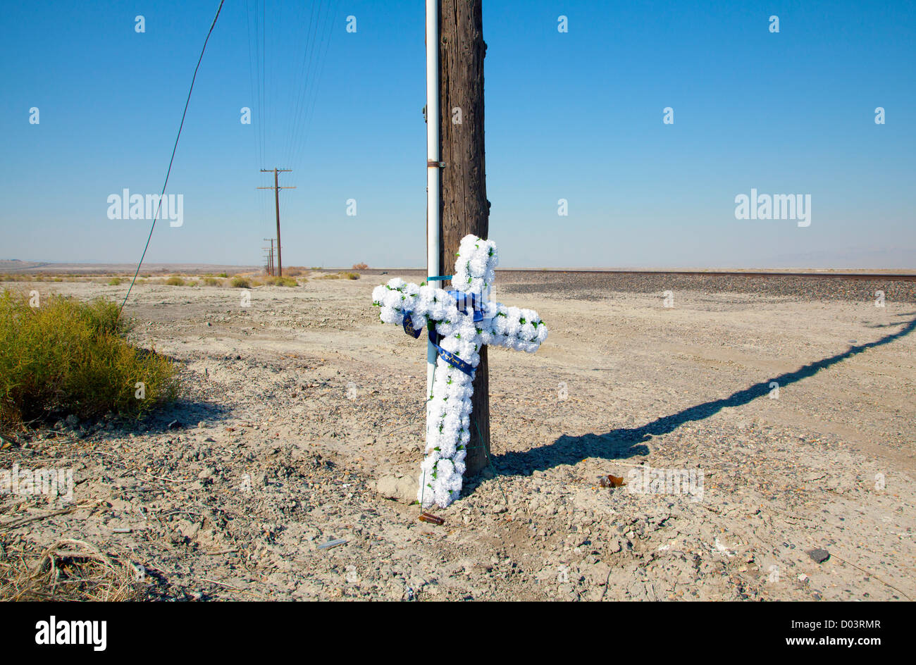Highway crash memorial, Nevada desert, US. Stock Photo