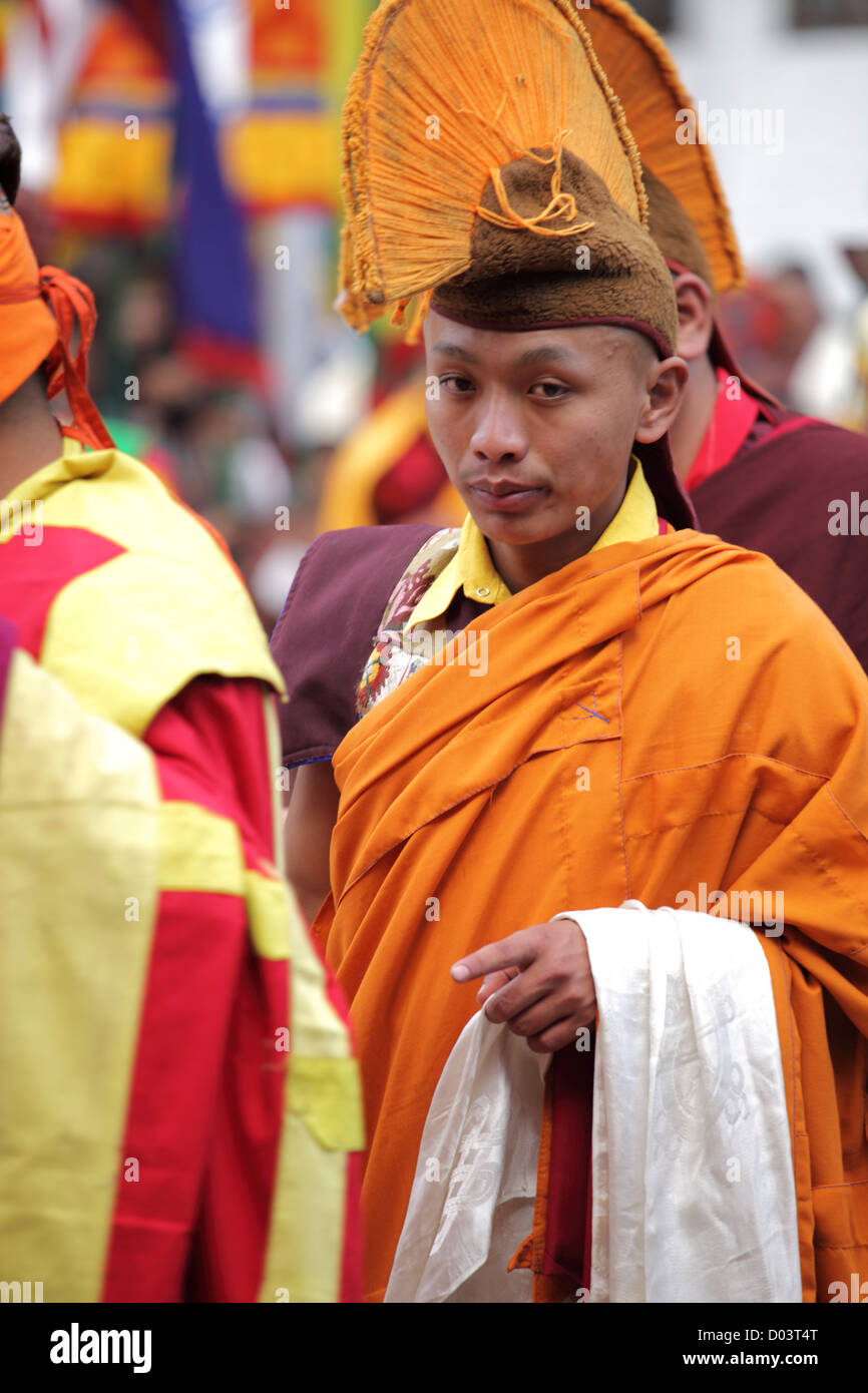 Performers performing at the Bhutan festival Stock Photo - Alamy