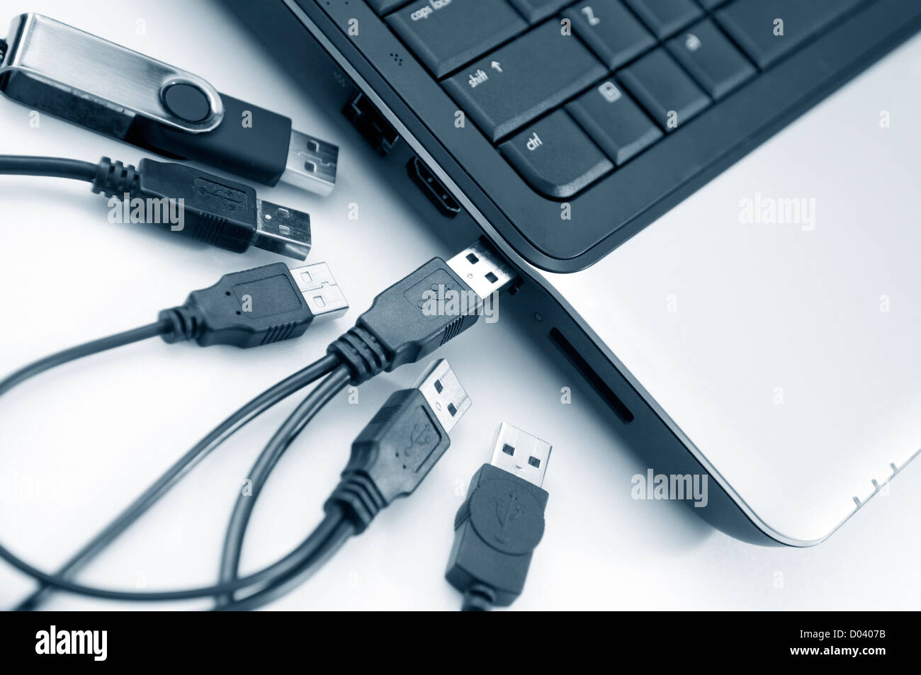 Too many usb cable Stock Photo Alamy
