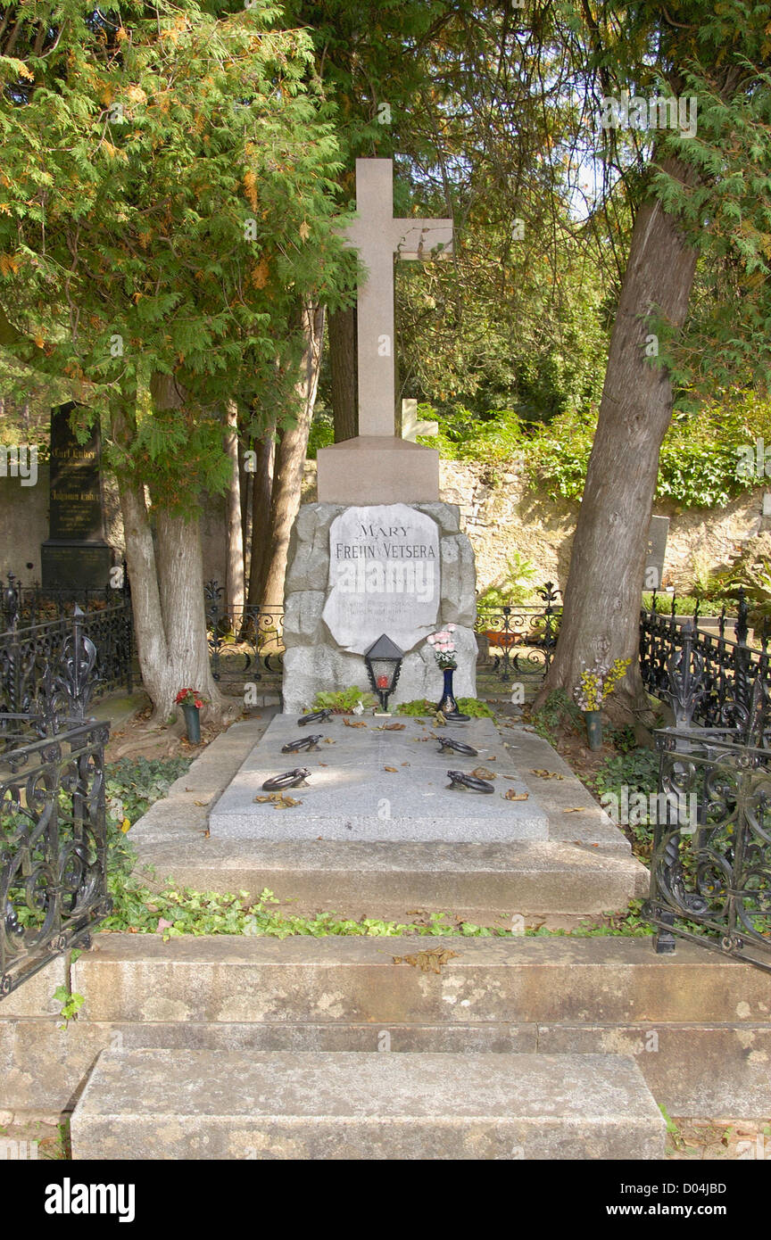 Mary Vetsera grave at the cemetery at Heiligenkreuz Stock Photo