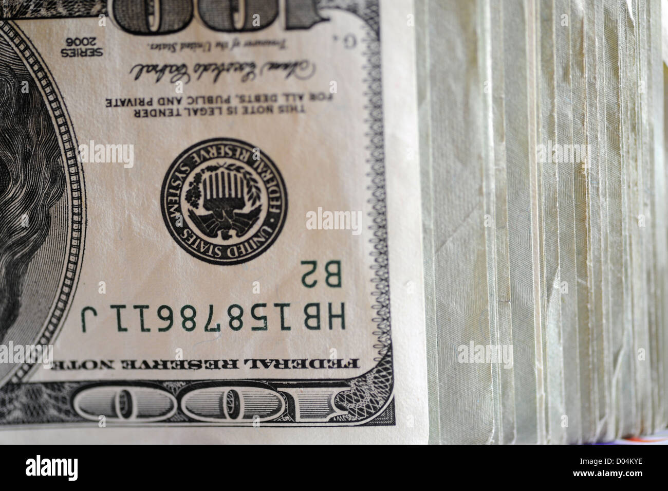 Stack of one dollar bills hi-res stock photography and images - Alamy