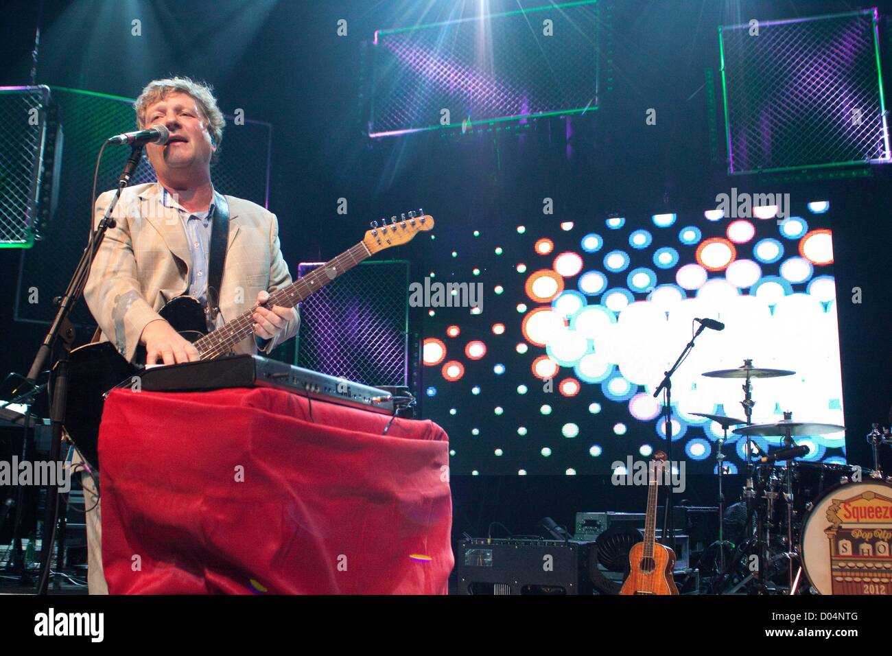 Squeeze performing in concert at GLive, Guildford Stock Photo Alamy