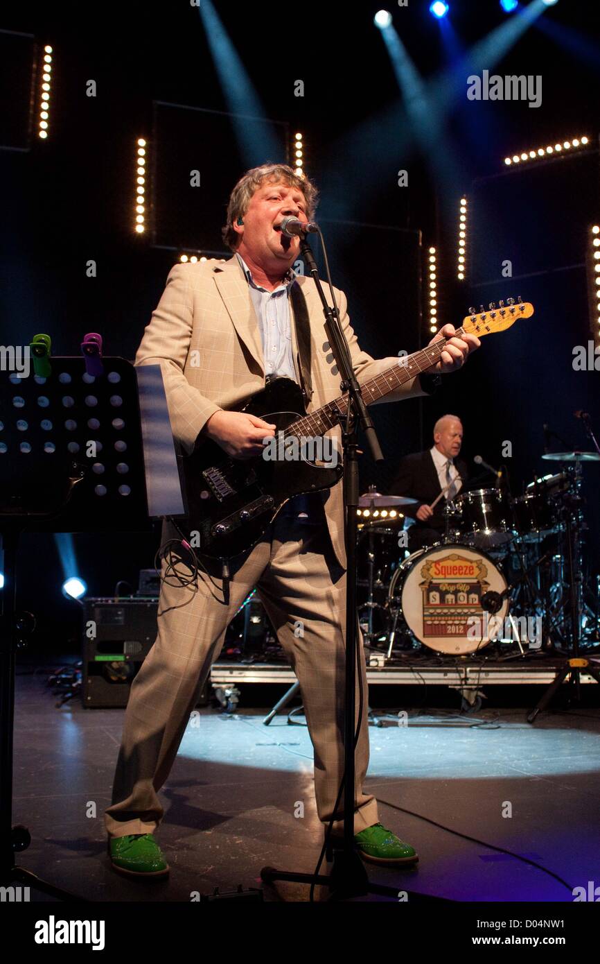 Squeeze performing in concert at GLive, Guildford Stock Photo Alamy