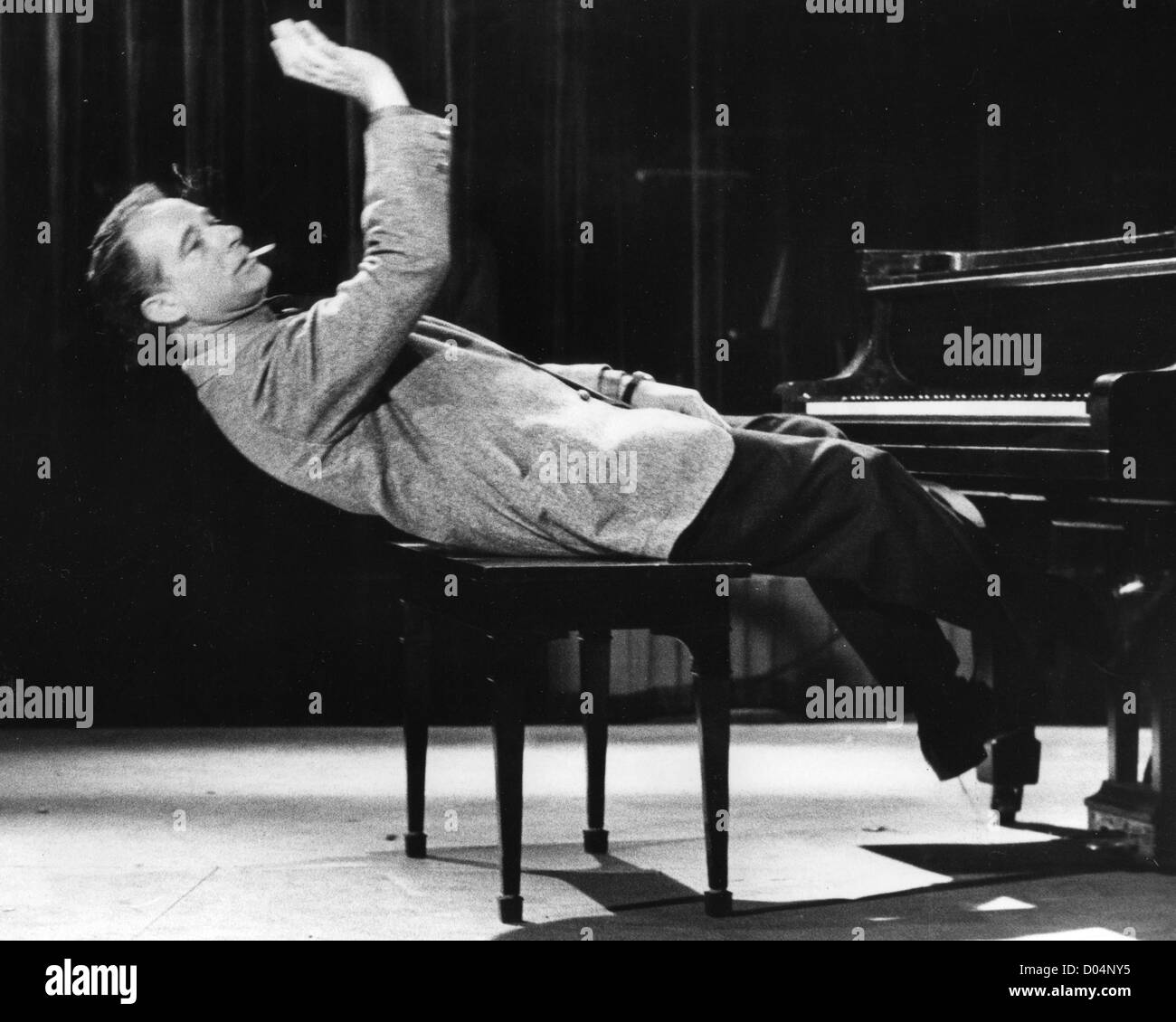 Victor borge hi-res stock photography and images - Alamy