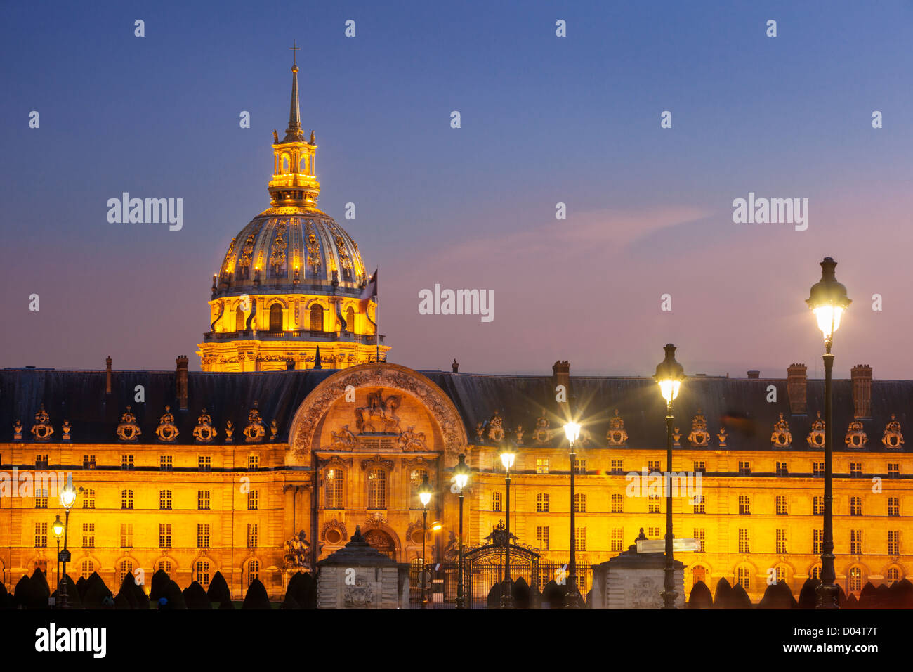 Twilight at Hotel des Invalides - historic veterans hospital, Paris, France Stock Photo