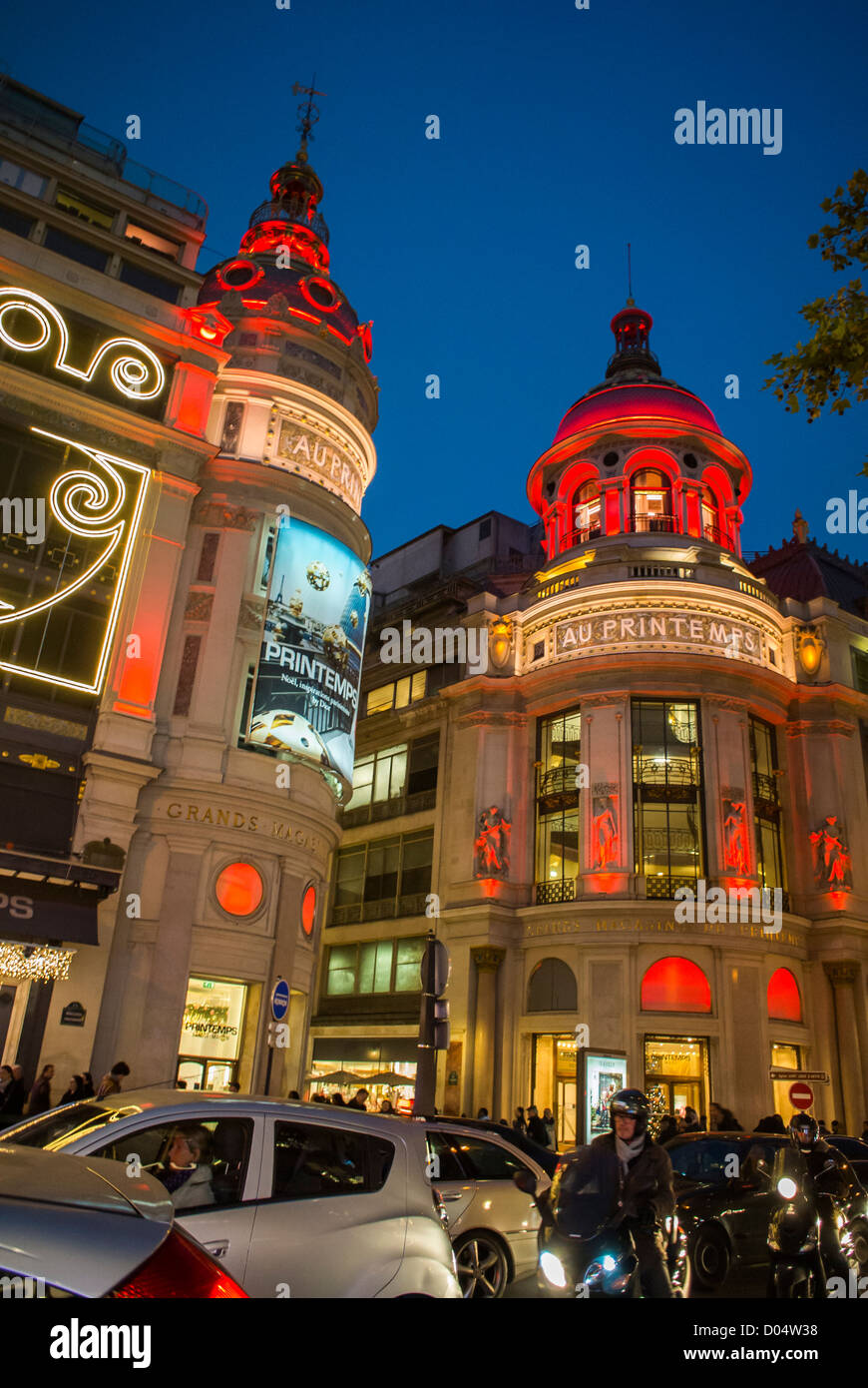 Paris, France, French Department Store, Printemps, with Christmas Decorations, Lighting at Night Lighting Display, haussmann Stock Photo