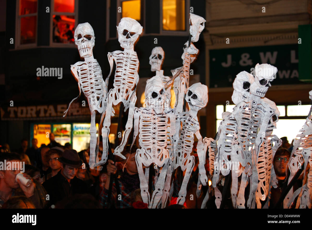 Paper skeletons dancing in the air, Dia de Los Muertos (Day of the dead), Mission District, San Francisco Stock Photo