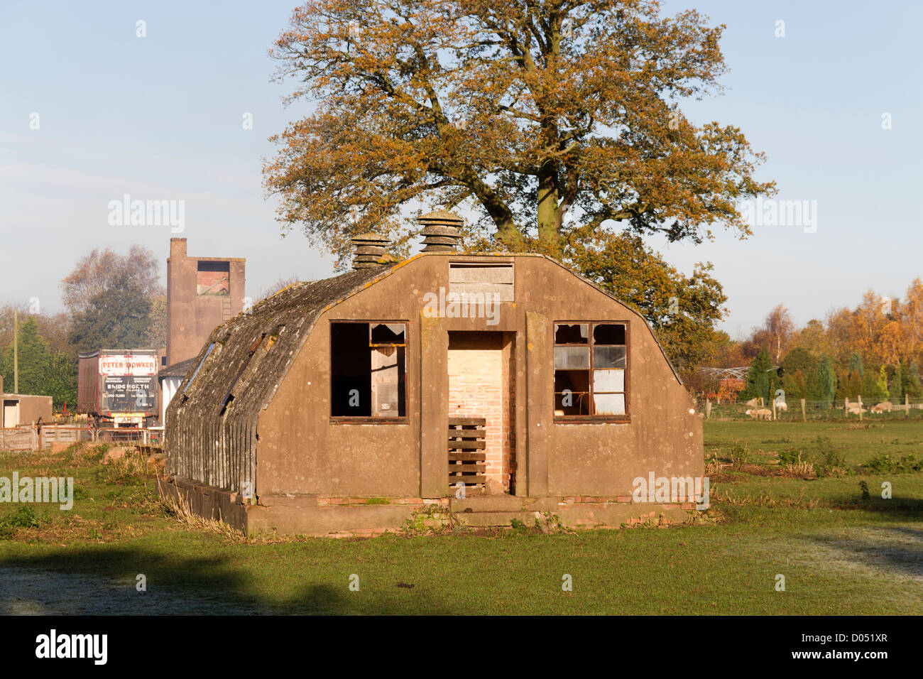 An old asbestos covered second world war accommodation building on a small airfield Stock Photo