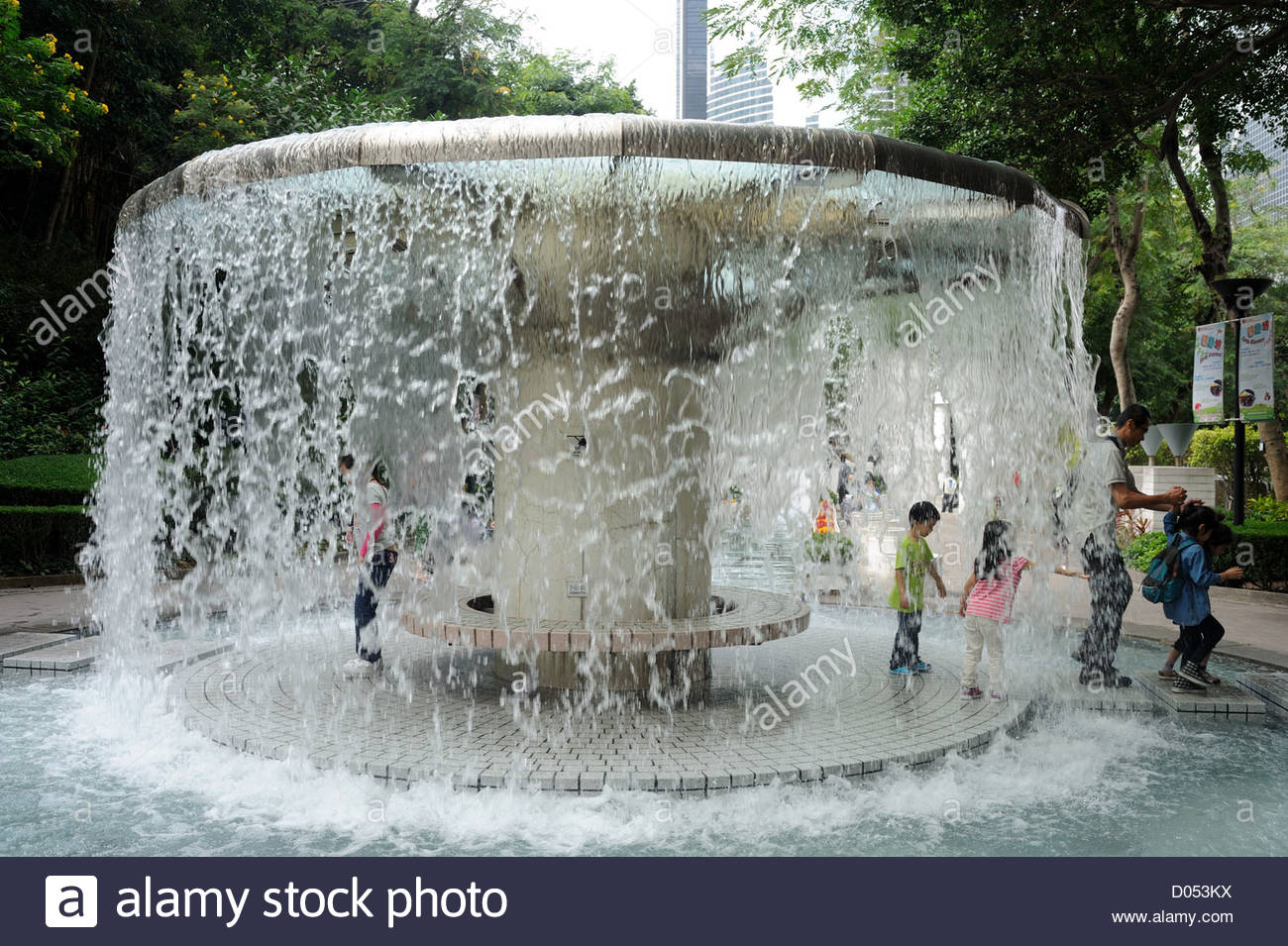 Fountain In Hong Kong Stock Photos & Fountain In Hong Kong Stock Images Alamy