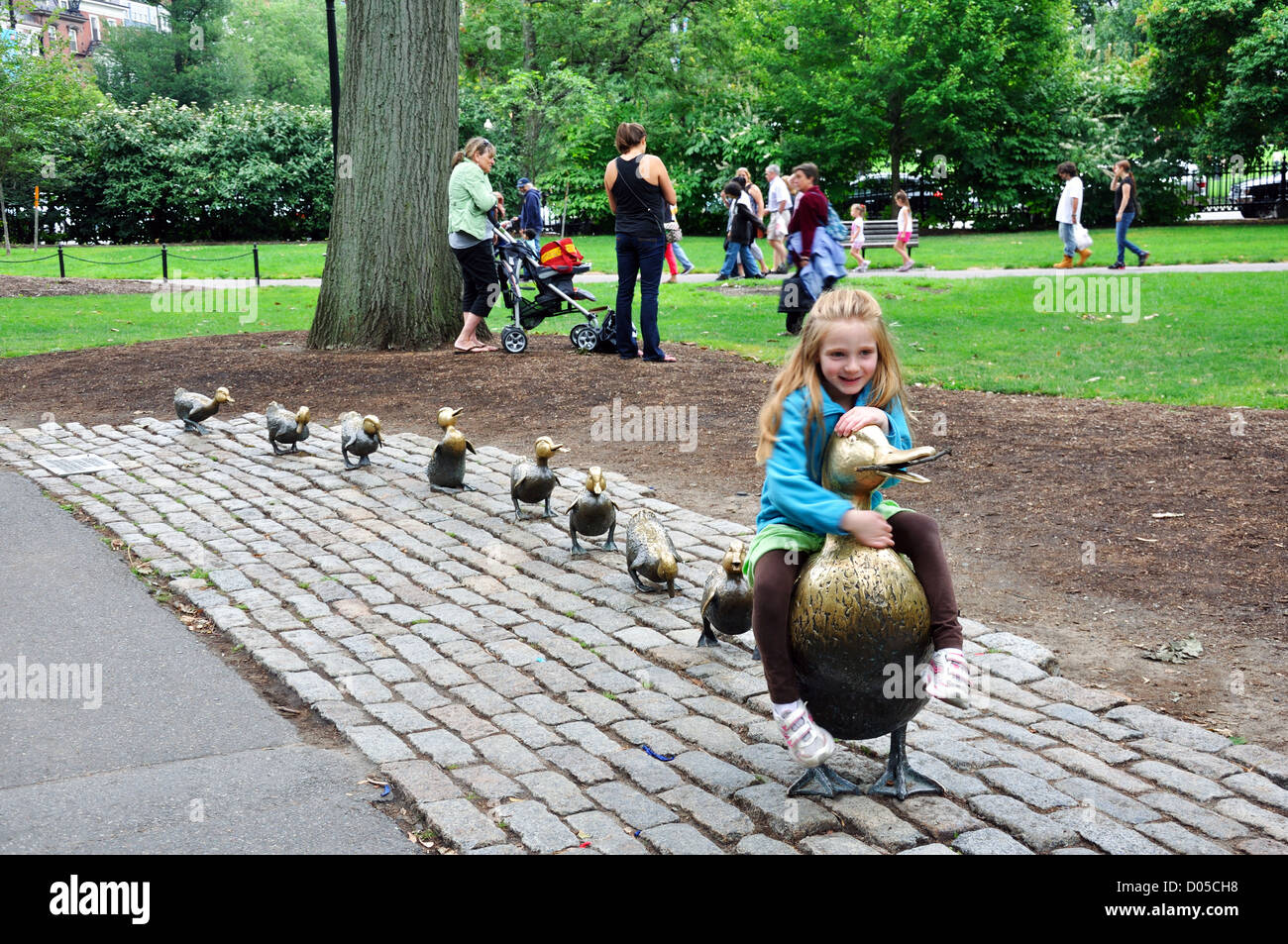 Make Way for Ducklings bronze sculpture in Boston Public Garden, Boston