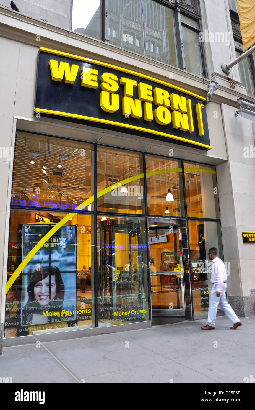 Western Union office in New York, USA Stock Photo - Alamy
