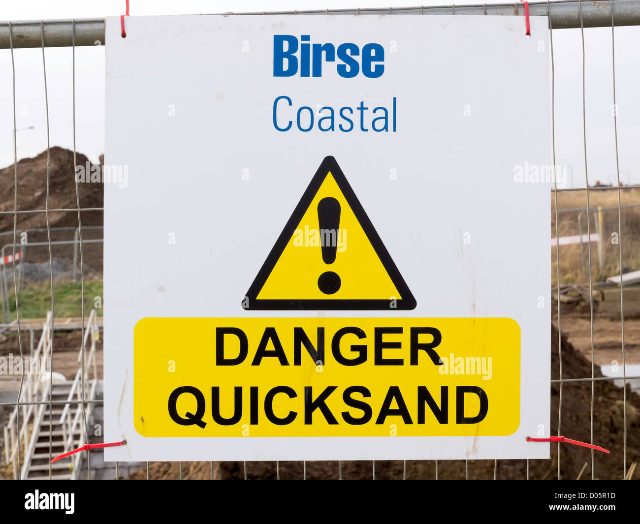 Danger quicksand hires stock photography and images Alamy