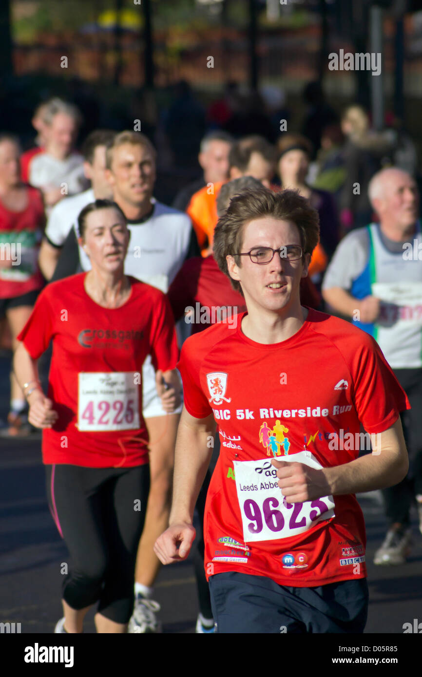 Leeds, UK 18th November 2012. Leeds City Center, the AGE UK Leeds Abbey Dash 10K race. A record