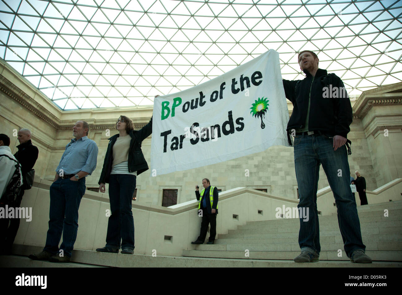 London, UK. Sunday 18th November 2012. Reclaim Shakespeare Company flashmob demonstrating in the British Museum’s Great Court against BP's (British Petroleum) sponsorship of the arts. Oil giant BP has a long-running financial relationship with the British Museum. The museum’s current ‘Shakespeare: Staging the World’ exhibition is sponsored by BP.  Despite the company’s decision to go into the ‘world’s most destructive project’ – the Tar Sands, the devastating Deepwater Horizon spill, and its eyeing-up of the vulnerable Arctic. Alamy Live News. Stock Photo