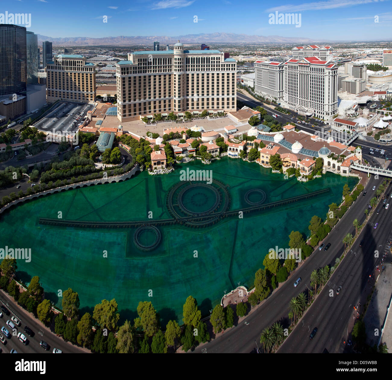Town Square Las Vegas Stock Photo - Download Image Now - Las Vegas, Town  Square, City Life - iStock