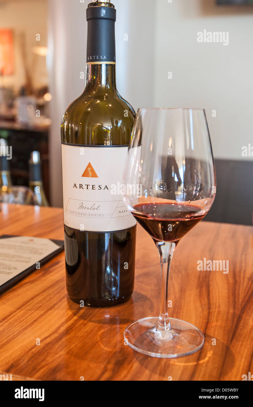 Napa tasting room hires stock photography and images Alamy