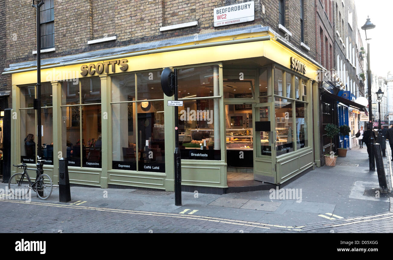 Scott's sandwich shopcafé, corner of New Row and Bedfordbury, Covent