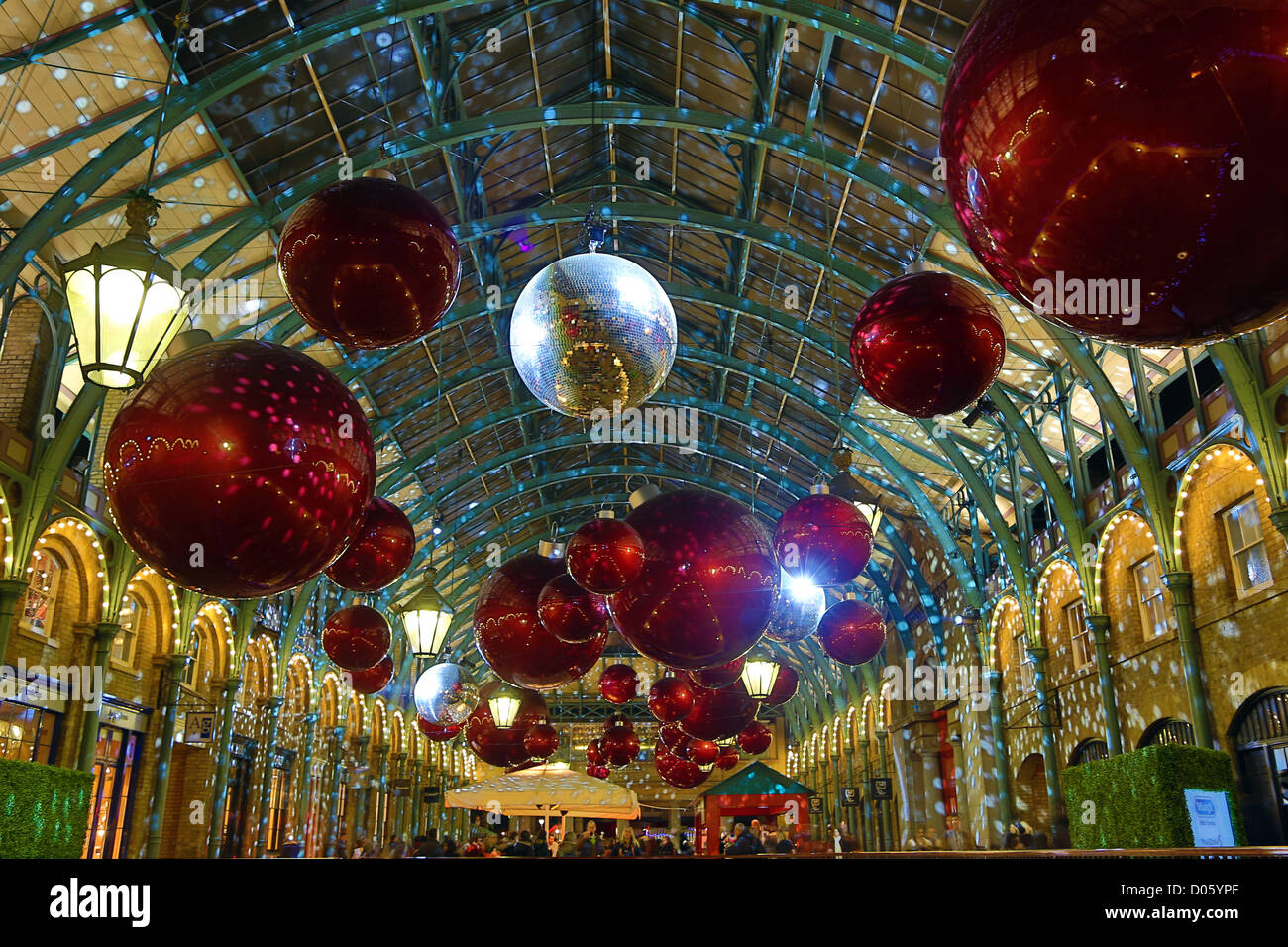 Giant red baubles hires stock photography and images Alamy — free download