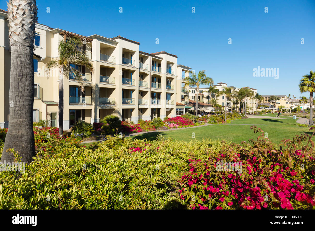 Pismo Beach, California. Spyglass. Dolphin Bay resort hotel Stock Photo -  Alamy