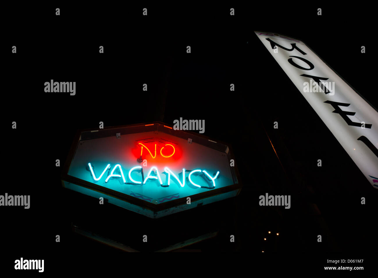 Santa Monica, Los Angeles oceanside resort - Seashore Motel, No Vacancy sign at night. Stock Photo