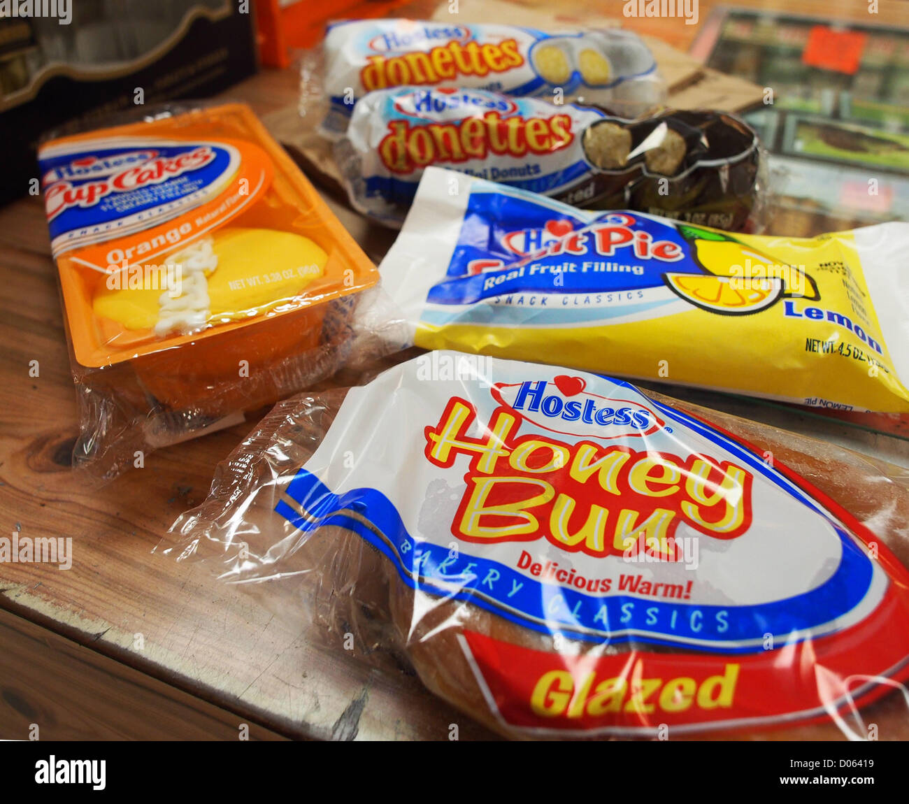 Hostess cupcake hires stock photography and images Alamy