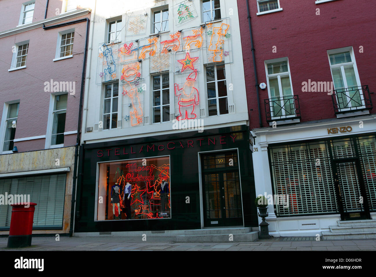 607 Stella Mccartney Bruton Street Store Christmas Light Switch On Stock  Photos, High-Res Pictures, and Images - Getty Images