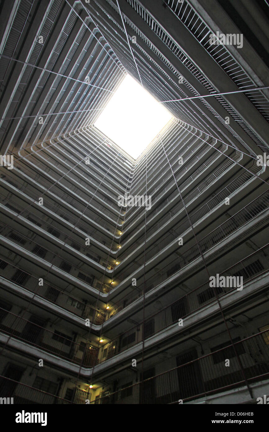 Hong Kong public housing structure Stock Photo - Alamy