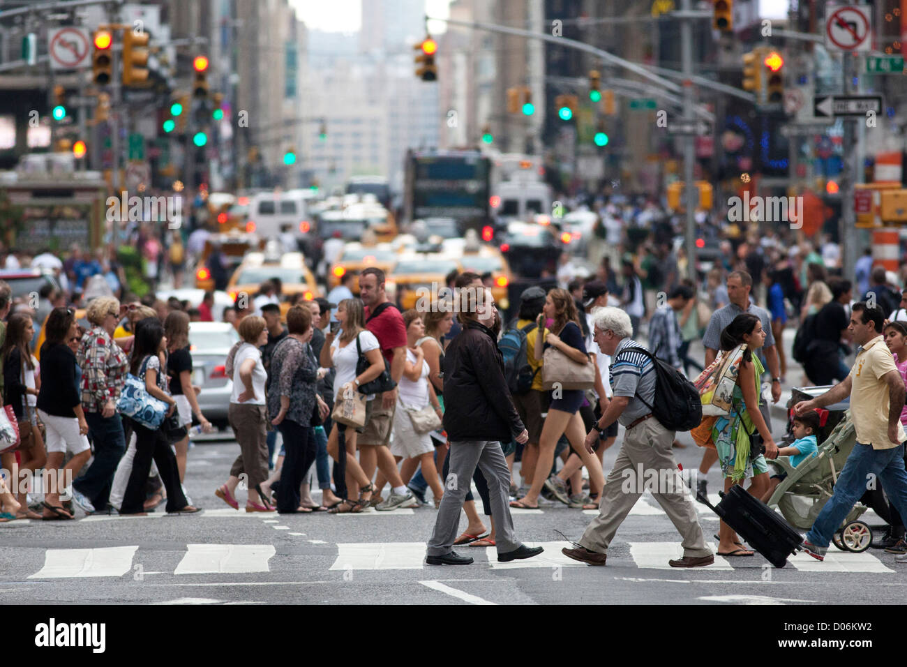 Rush Hour In NYC Stock Photo Alamy rush-hour-in-nyc-stock-photo-alamy