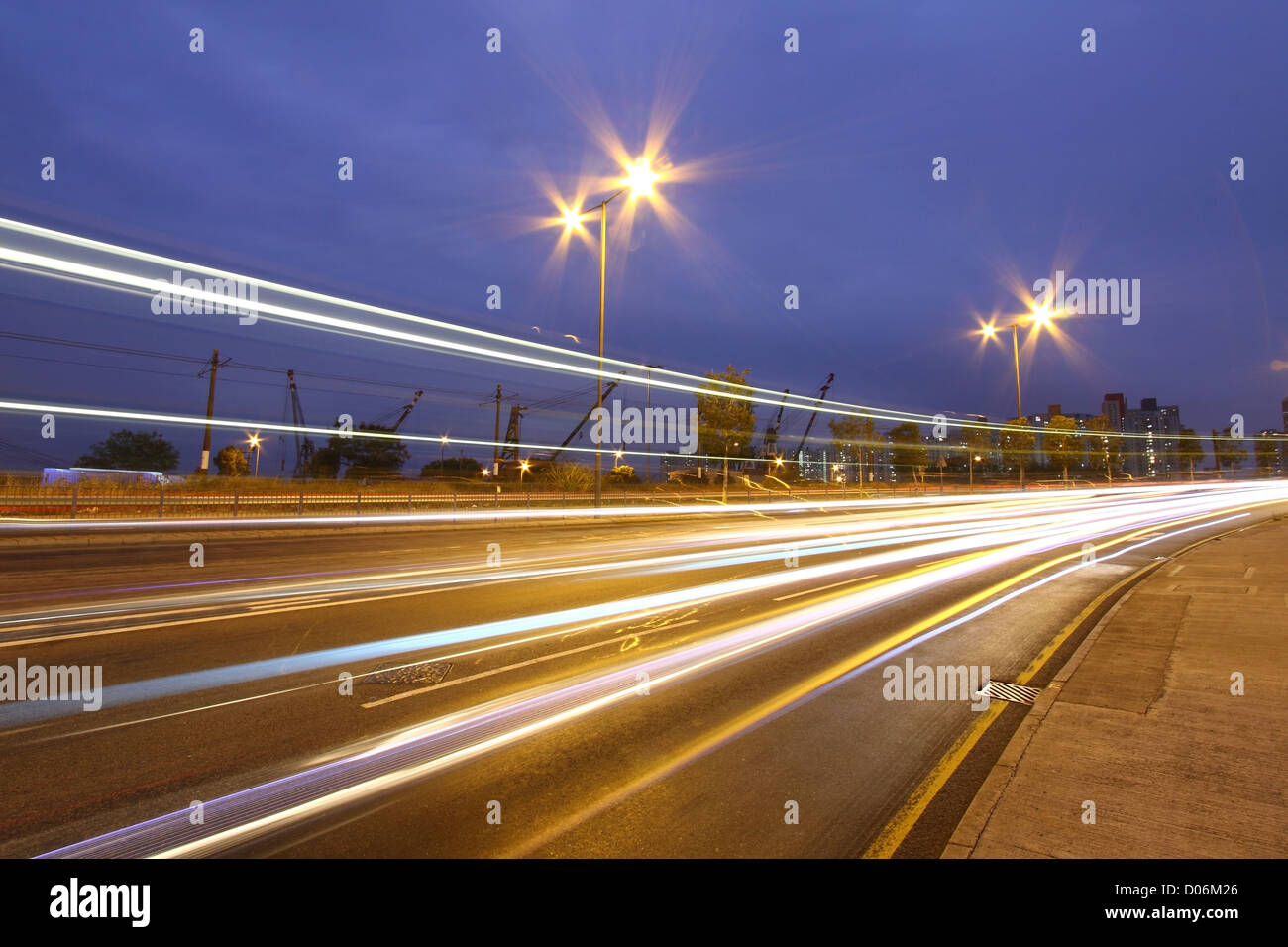 Traffic in downtown of Hong Kong at night Stock Photo - Alamy