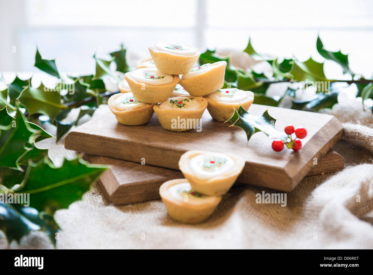 Iced Mince Pies High Resolution Stock Photography and Images - Alamy