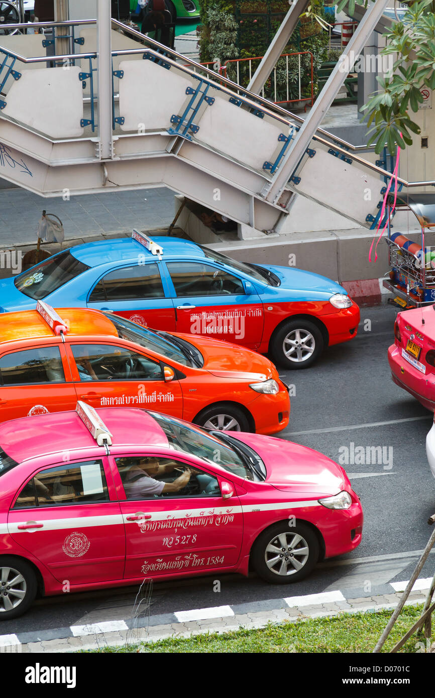Heavy Traffic In Bangkok Thailand Stock Photo Alamy Heavy Traffic In Bangkok Thailand Stock Photo Alamy