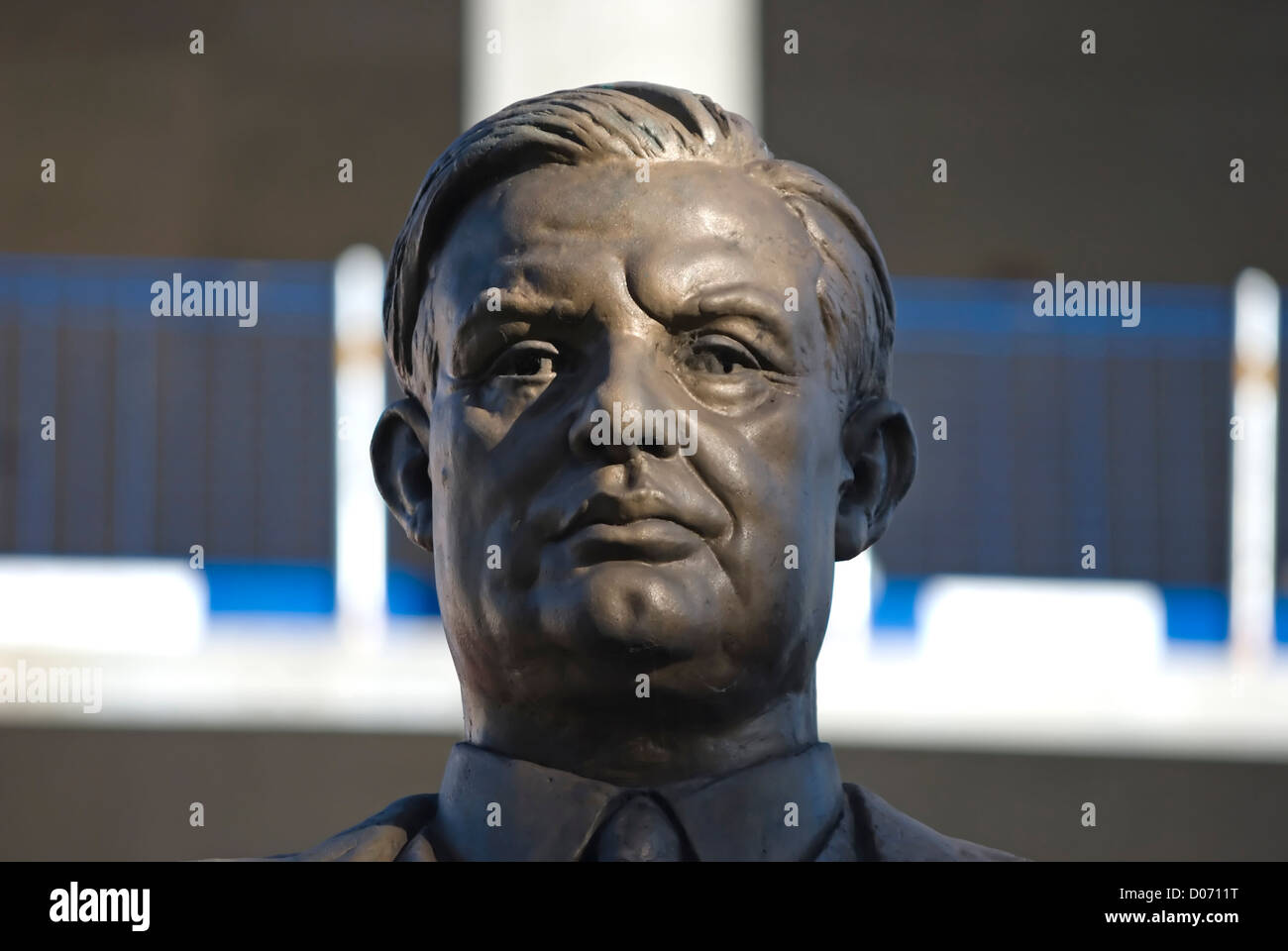 detail of edwin whitney-smith's bronze bust of labour politician ernest bevin, southwark, london, england Stock Photo