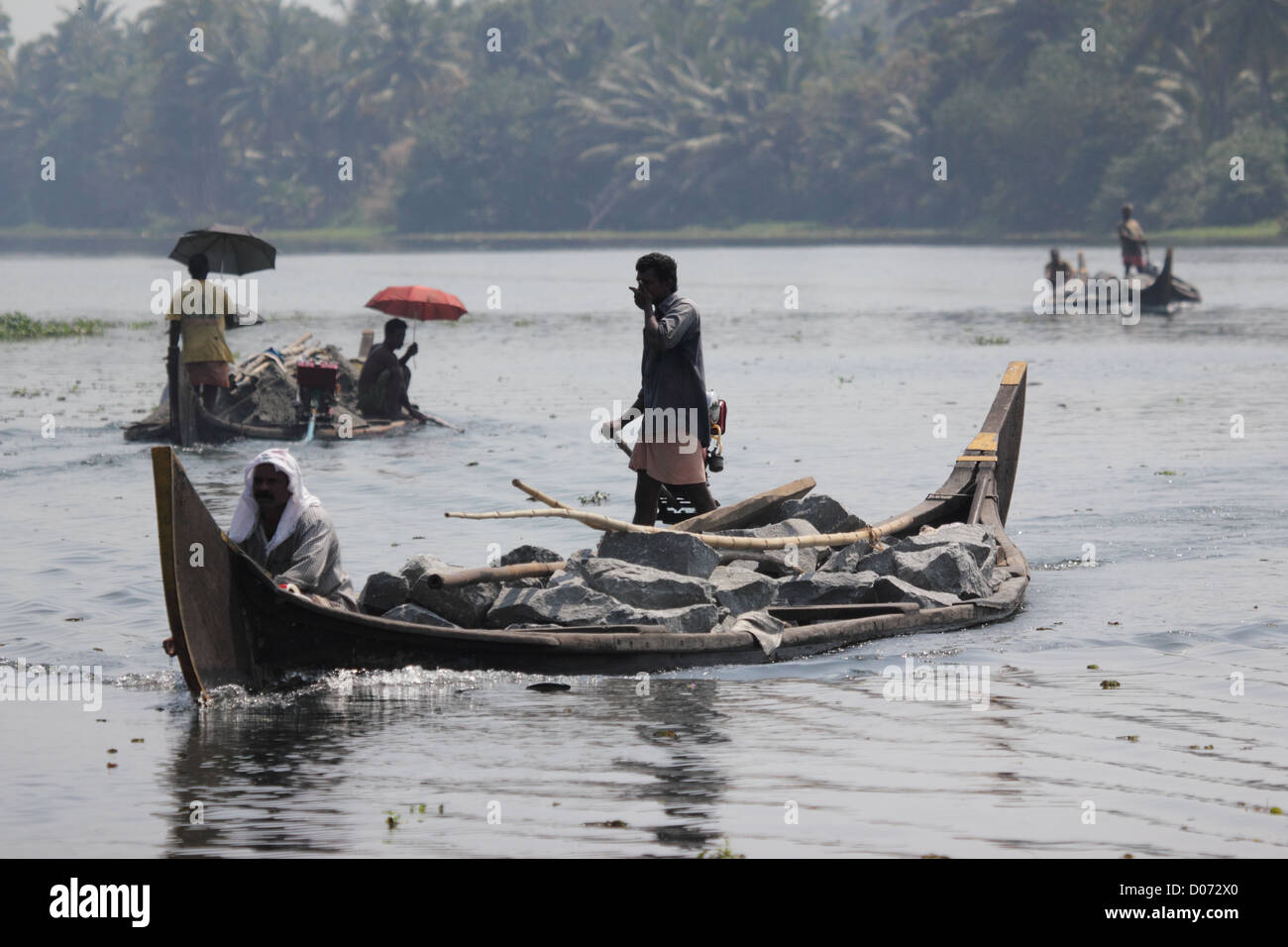 Cargo canoe backwaters kerala hires stock photography and images Alamy