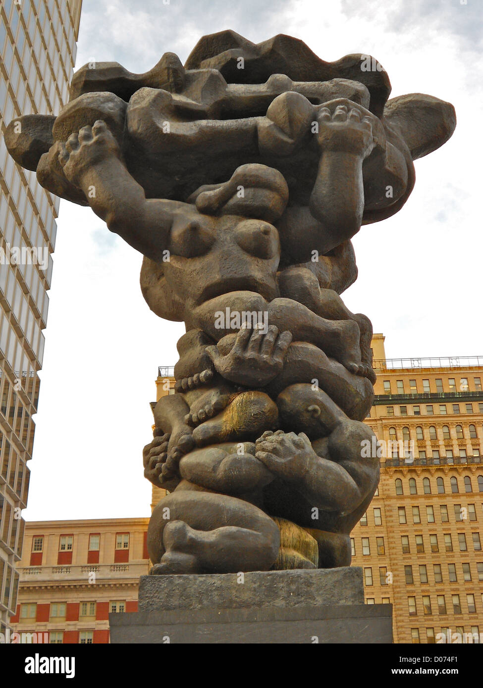 Jacques Lipchitz sculpture with Philadelphia City Hall in the background. Dedicated 1976 as part of the USA bicentenial Stock Photo