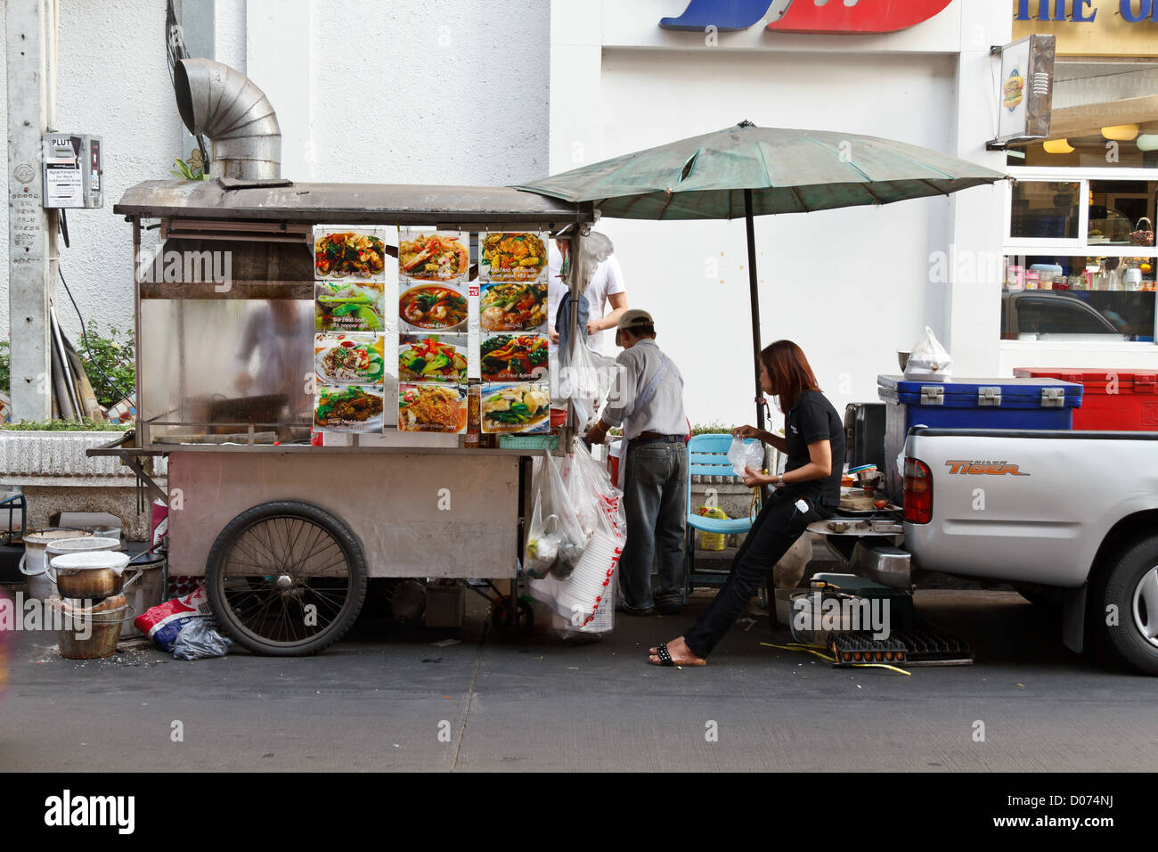 Sale of typical Street Food in Bangkok, Thailand Stock Photo - Alamy